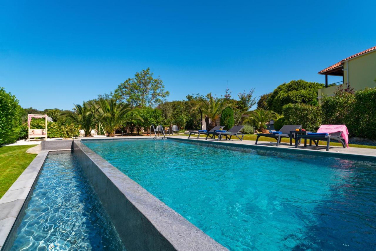 Villa Iasama Asgourou Bagian luar foto