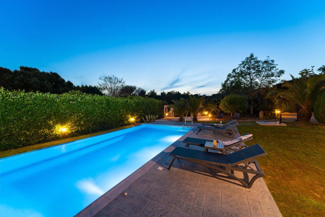 Villa Iasama Asgourou Bagian luar foto